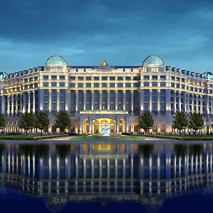Sofitel Hongqiao Otel